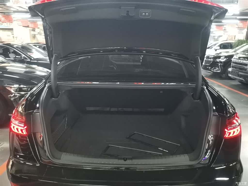 Audi A6L, 2024 19