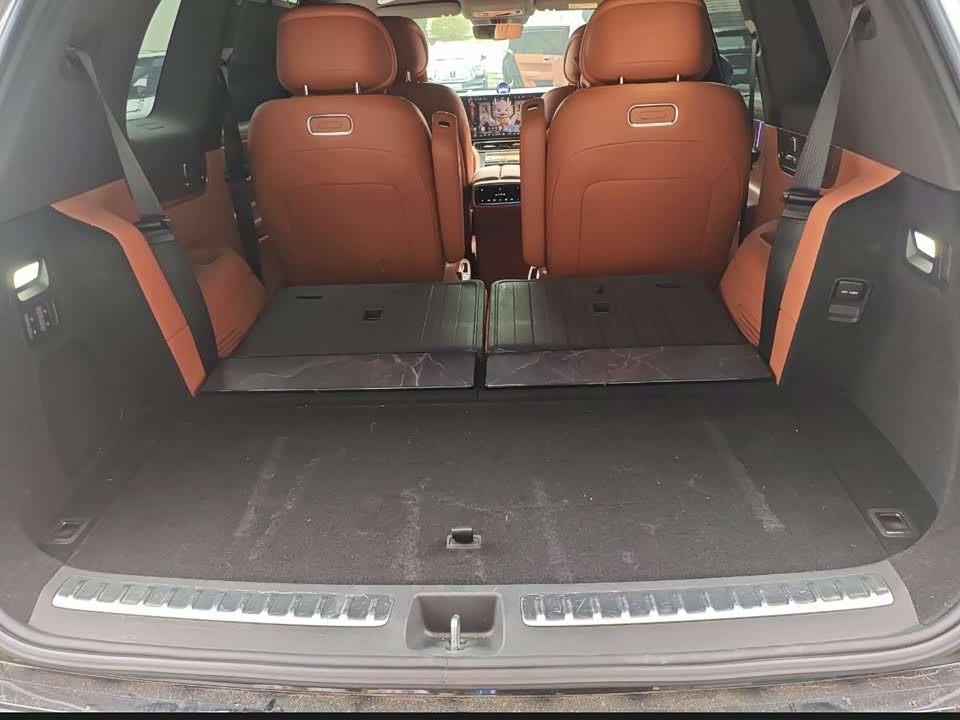 AITO Ask the world M9