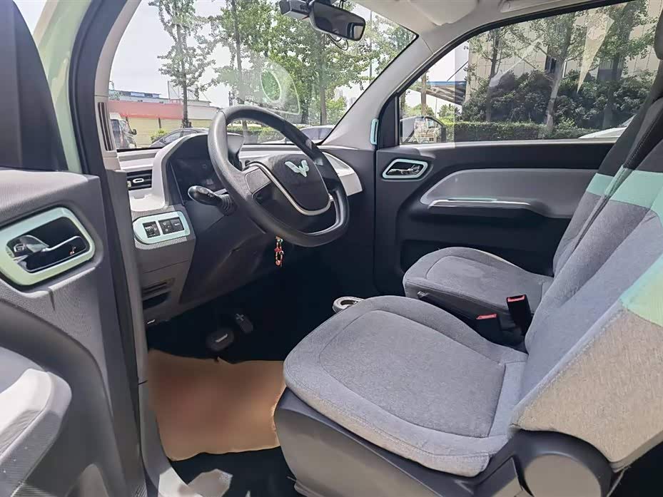 Wuling Hongguang MINIEV Wuling Hongguang MINIEV