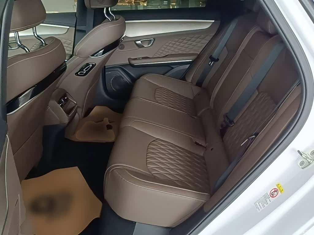 BYD Han, 2024 17