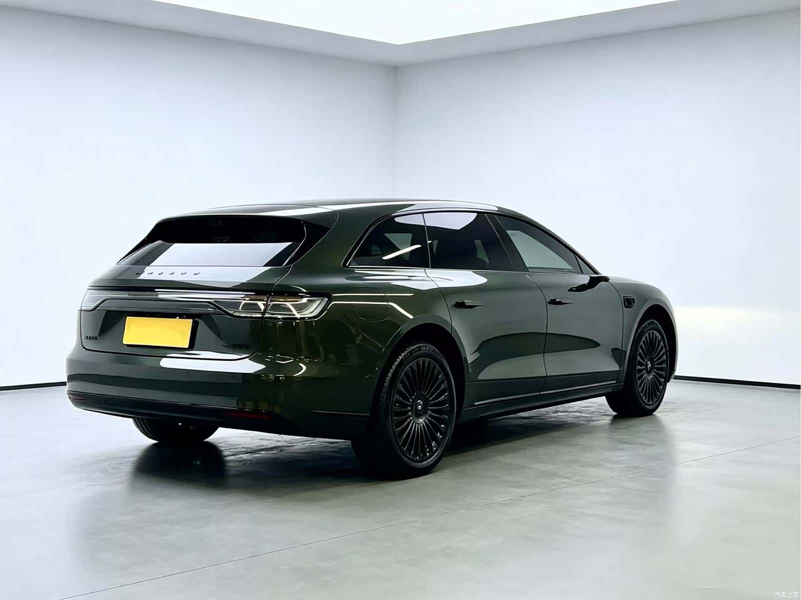 Stelato S9, 2025 11