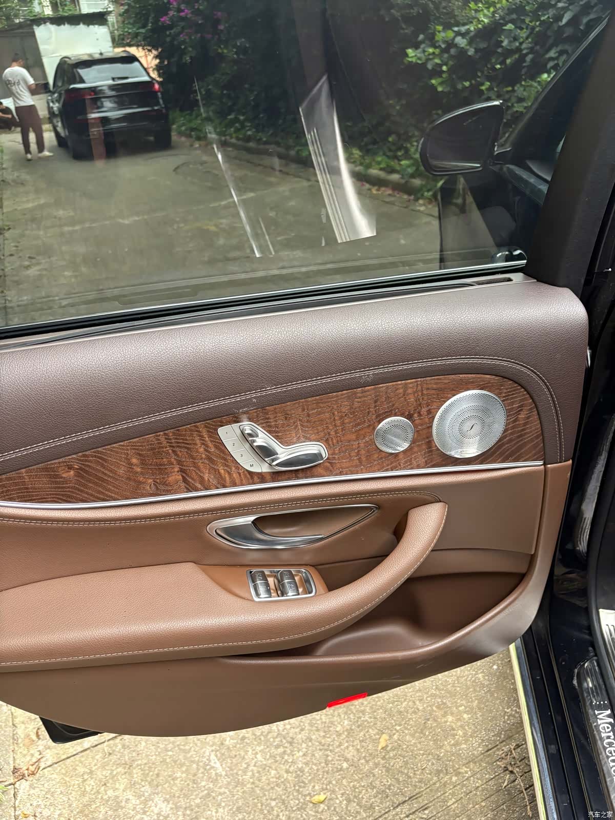 Mercedes-Benz E-Class, 2019 8