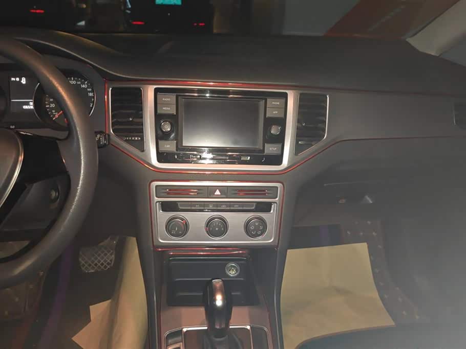 Volkswagen Golf*Jiayu Volkswagen Golf*Jiayu