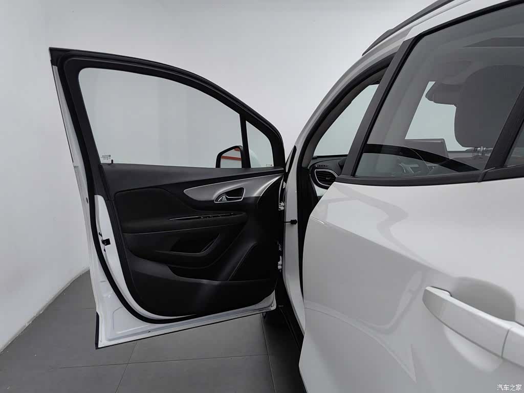 Buick Encore, 2016 8