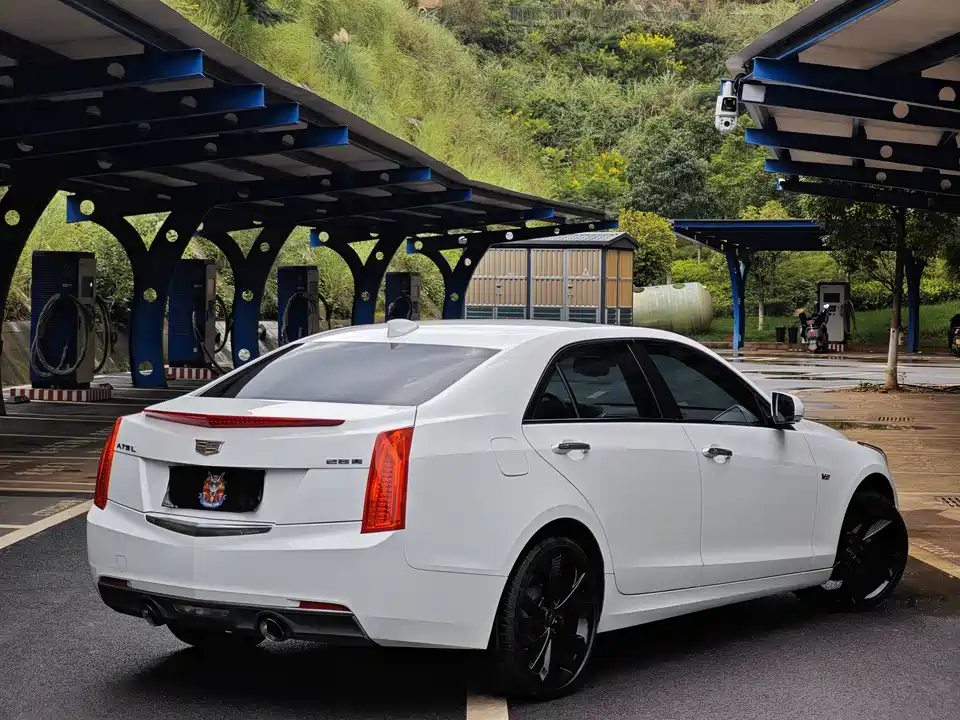 Cadillac ATS-L