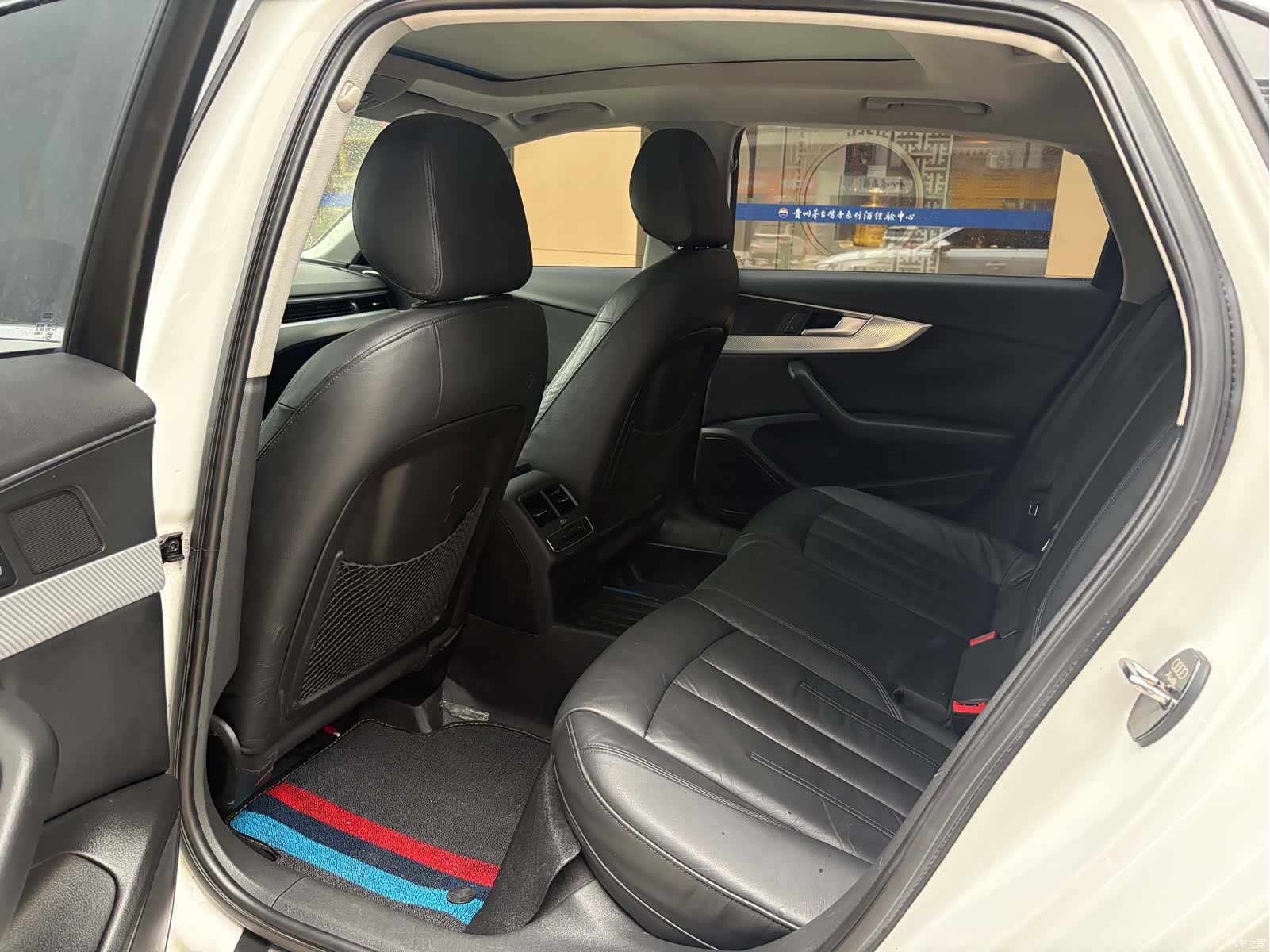 Audi A4L, 2016 10