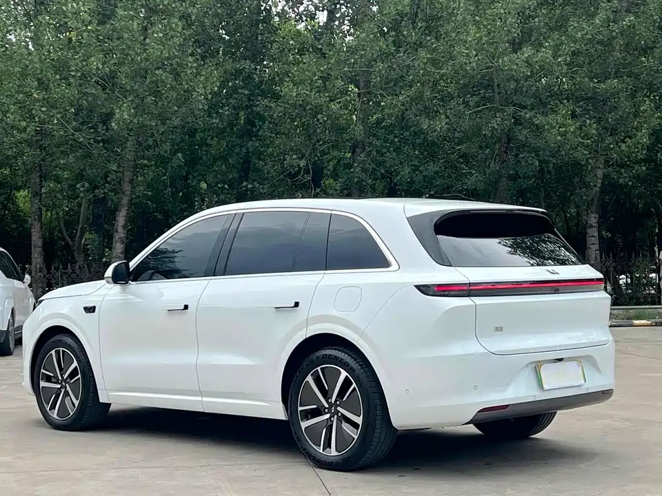 Li Auto Ideal L6