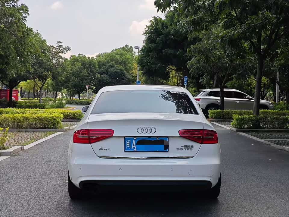 Audi A4L