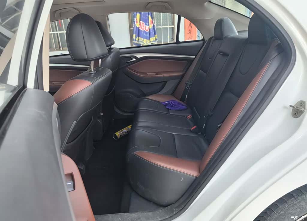 BYD G5, 2015 17