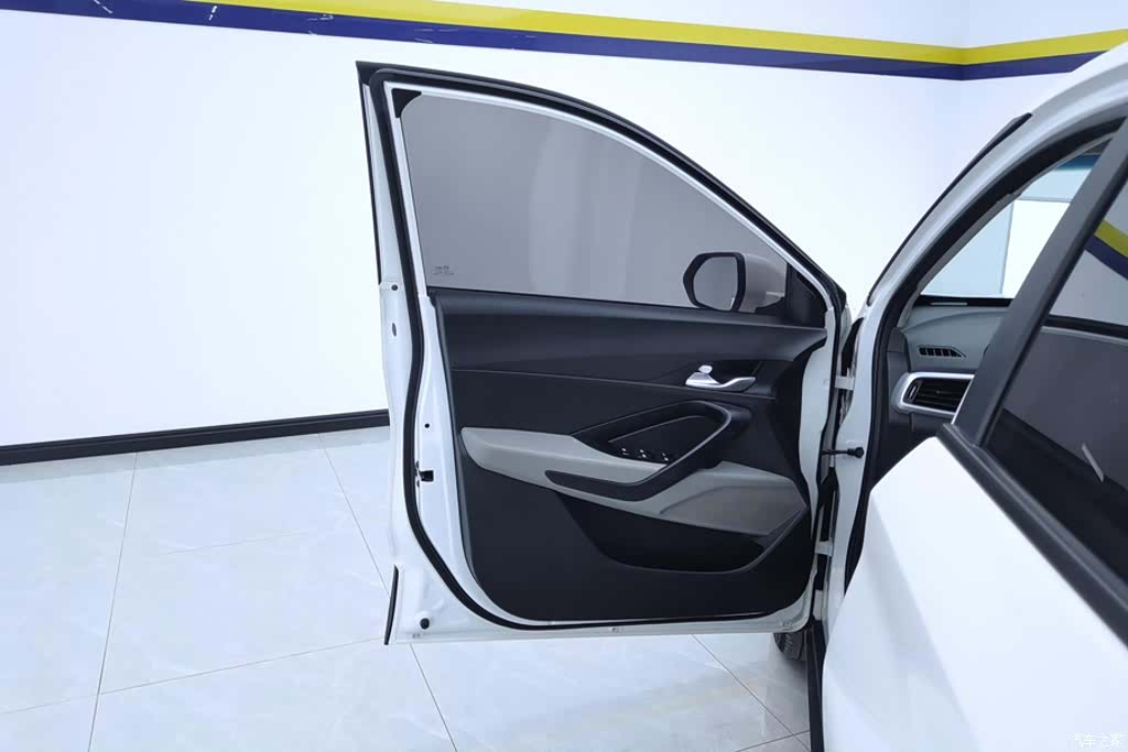 Wuling 510, 2022 7