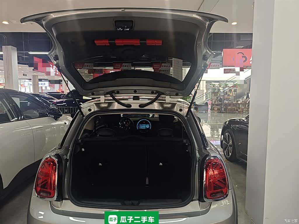 Mini ONE, 2024 19