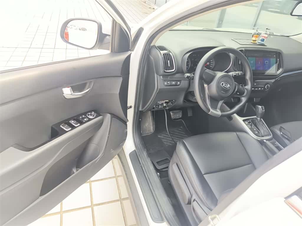 Kia KX3, 2016 16