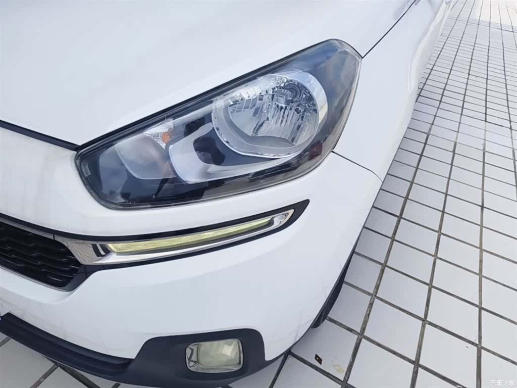 Kia KX3, 2016 24