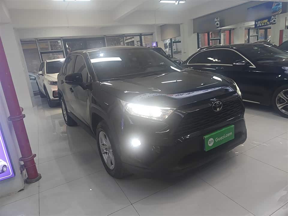 Toyota RAV4 Rongfang