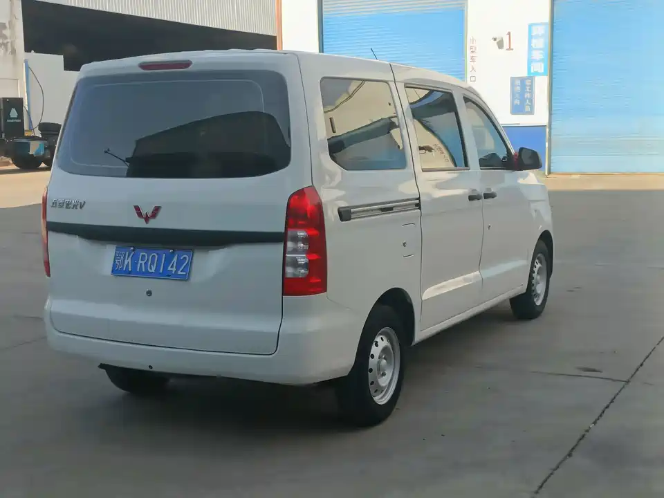 Wuling Wuling Hongguang V