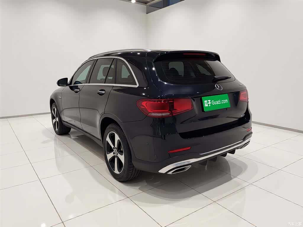 Mercedes-Benz GLC, 2022 4