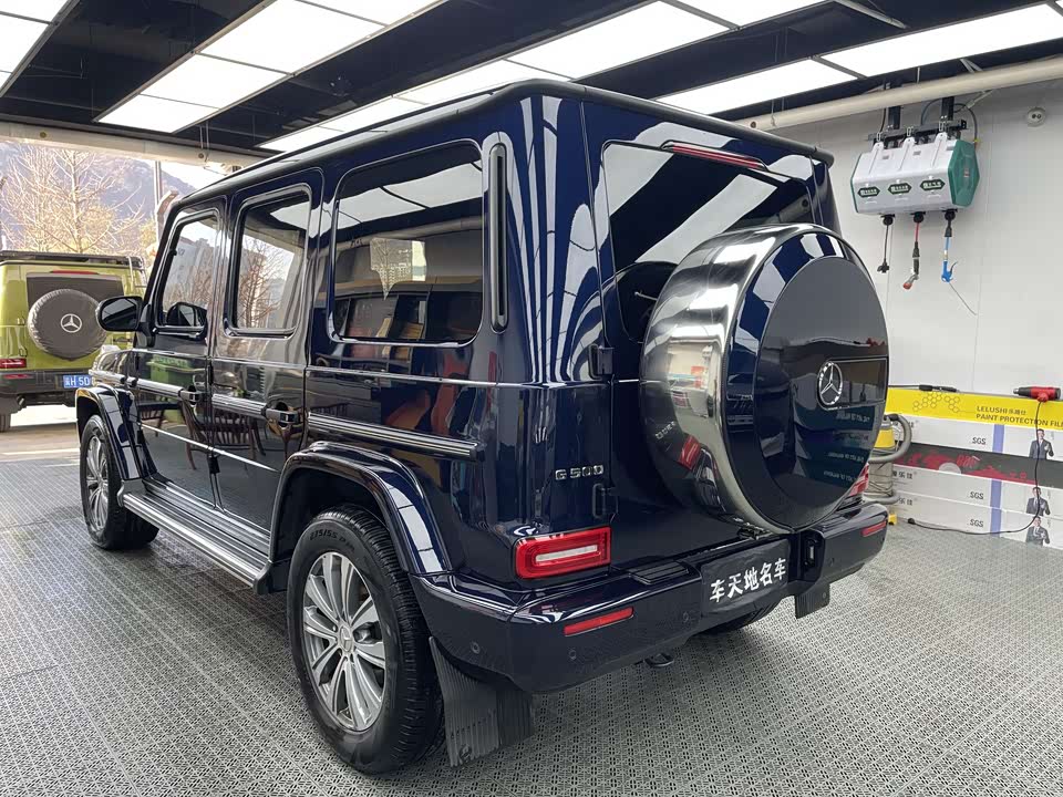 Mercedes-Benz G-class