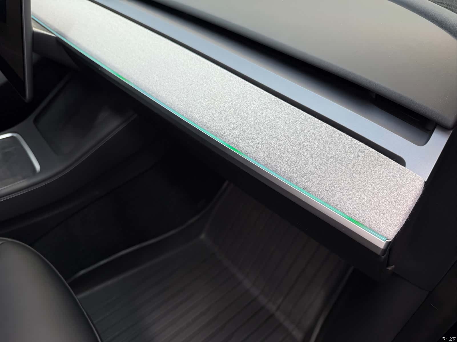 Tesla Model Y, 2023 9