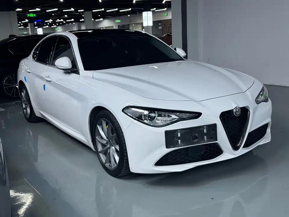 Alfa Romeo Giulia