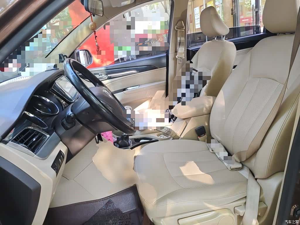 Wuling 730, 2016 12
