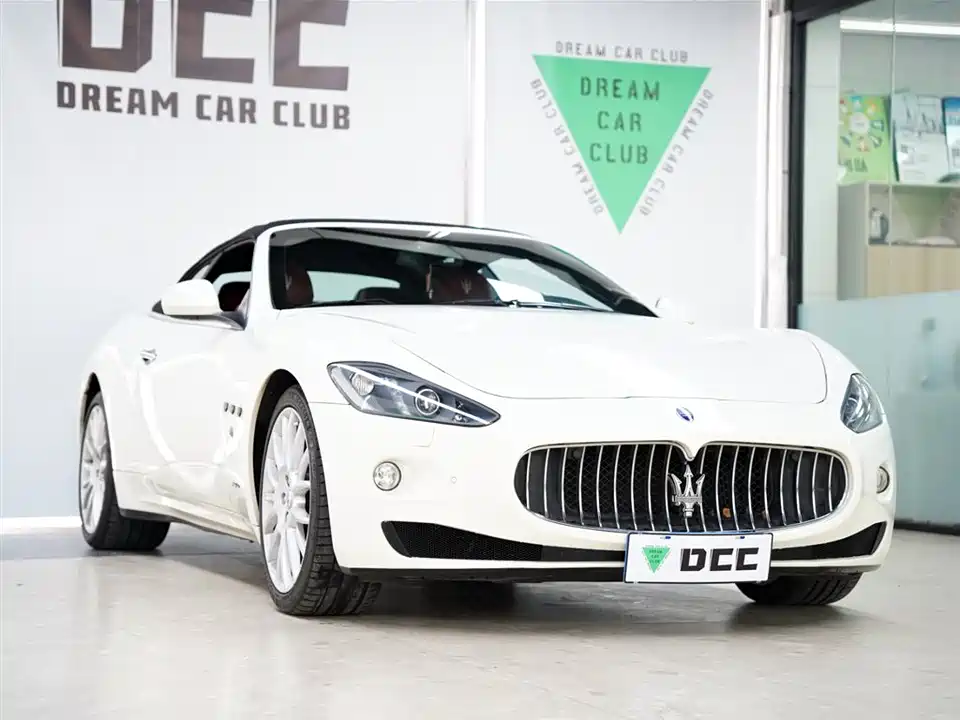 Maserati GranCabrio