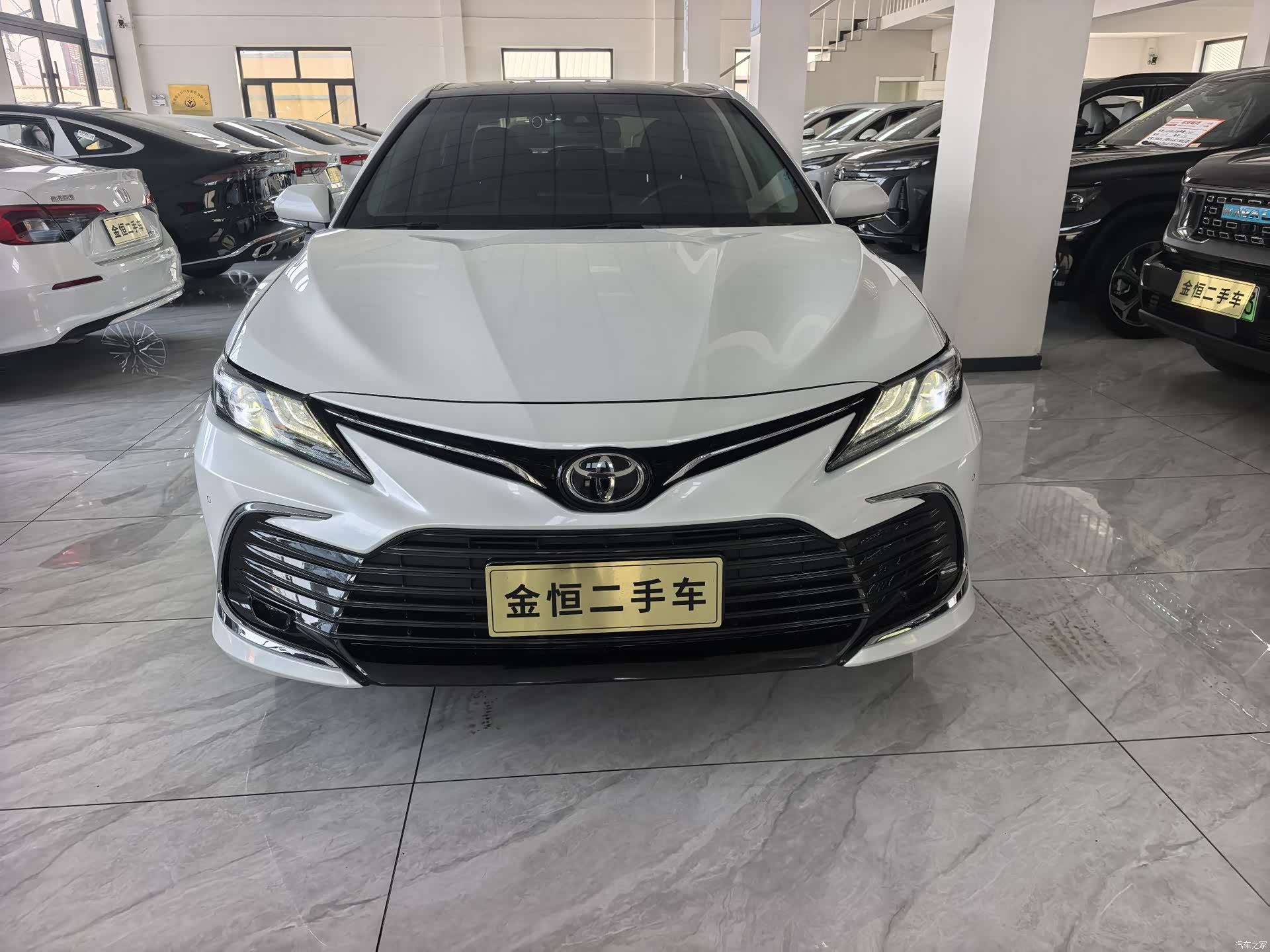 Toyota Camry, 2022 2