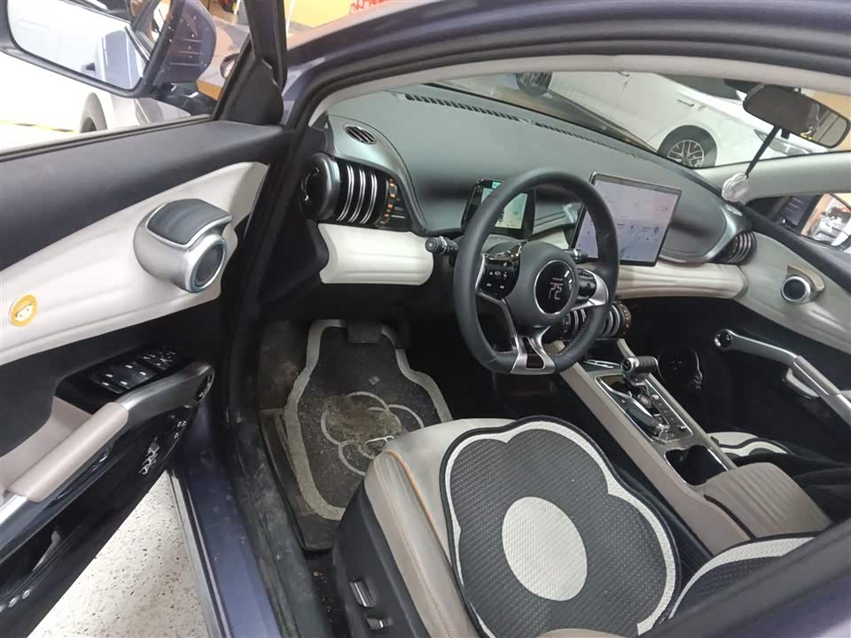BYD Yuan PLUS BYD Yuan PLUS