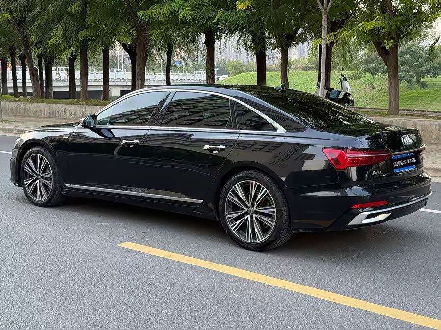 Audi A6L 2019, фото 9