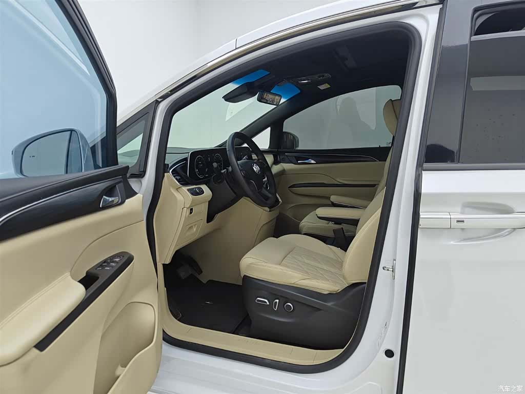Buick GL8, 2022 26