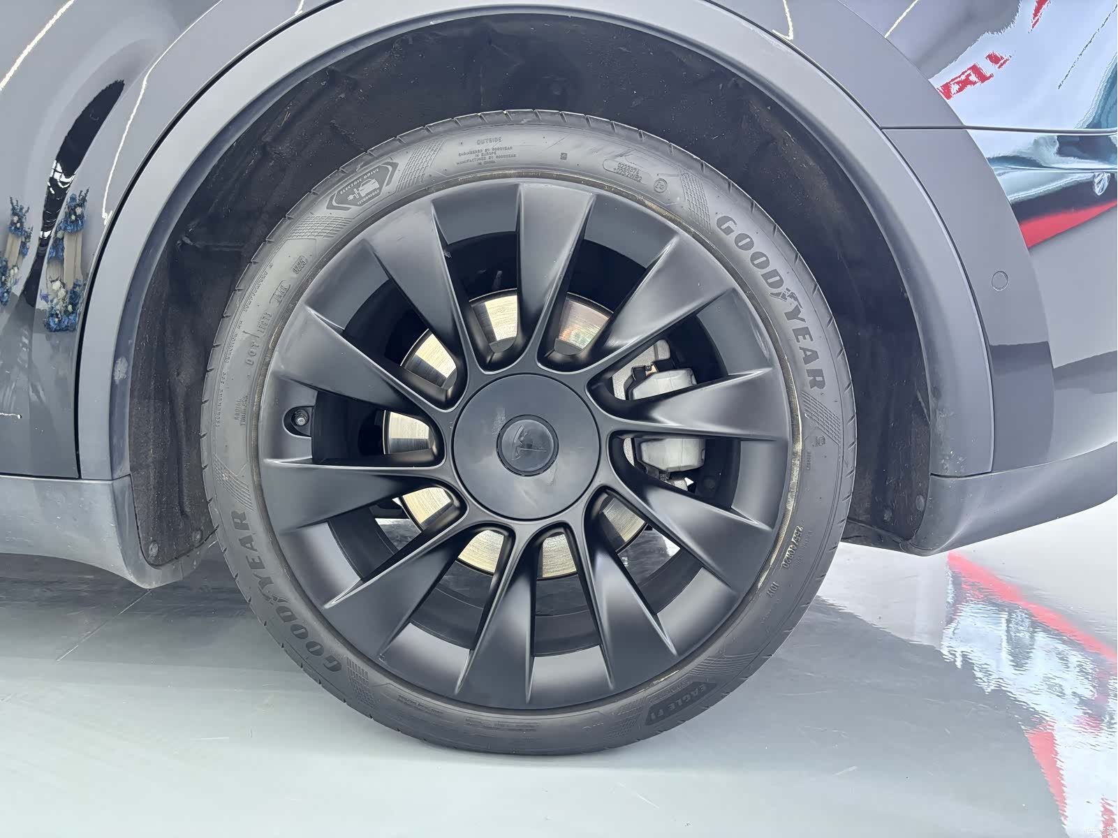 Tesla Model Y, 2022 13
