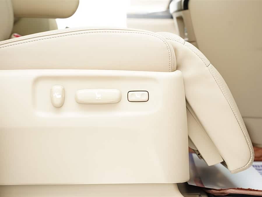 Toyota Alphard 2012, фото 27