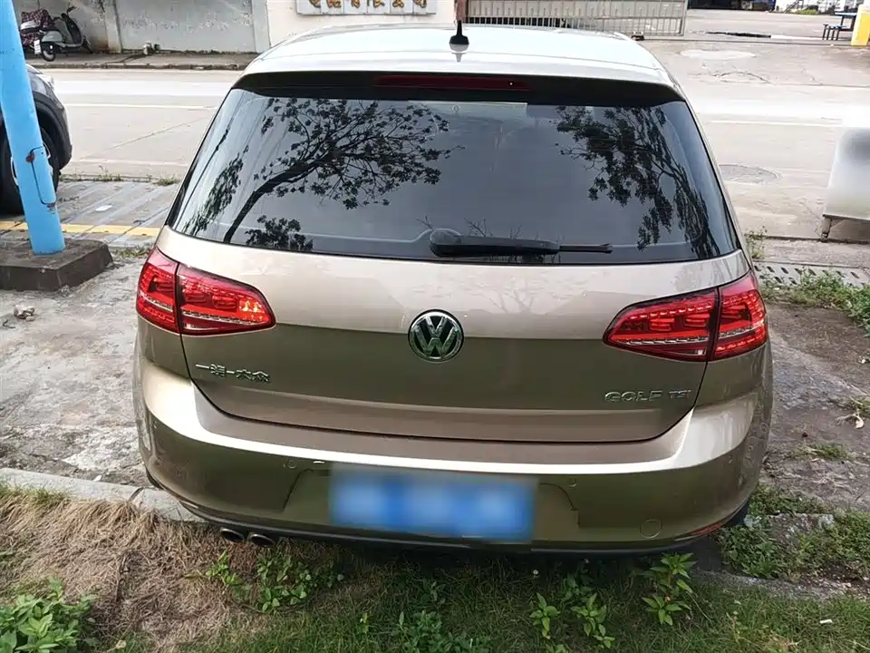Volkswagen golf