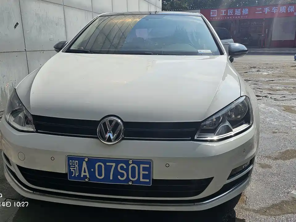 Volkswagen golf