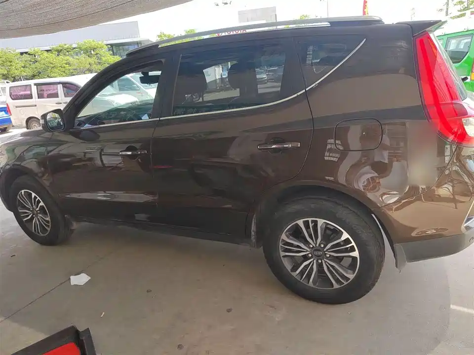 Geely Vision X6