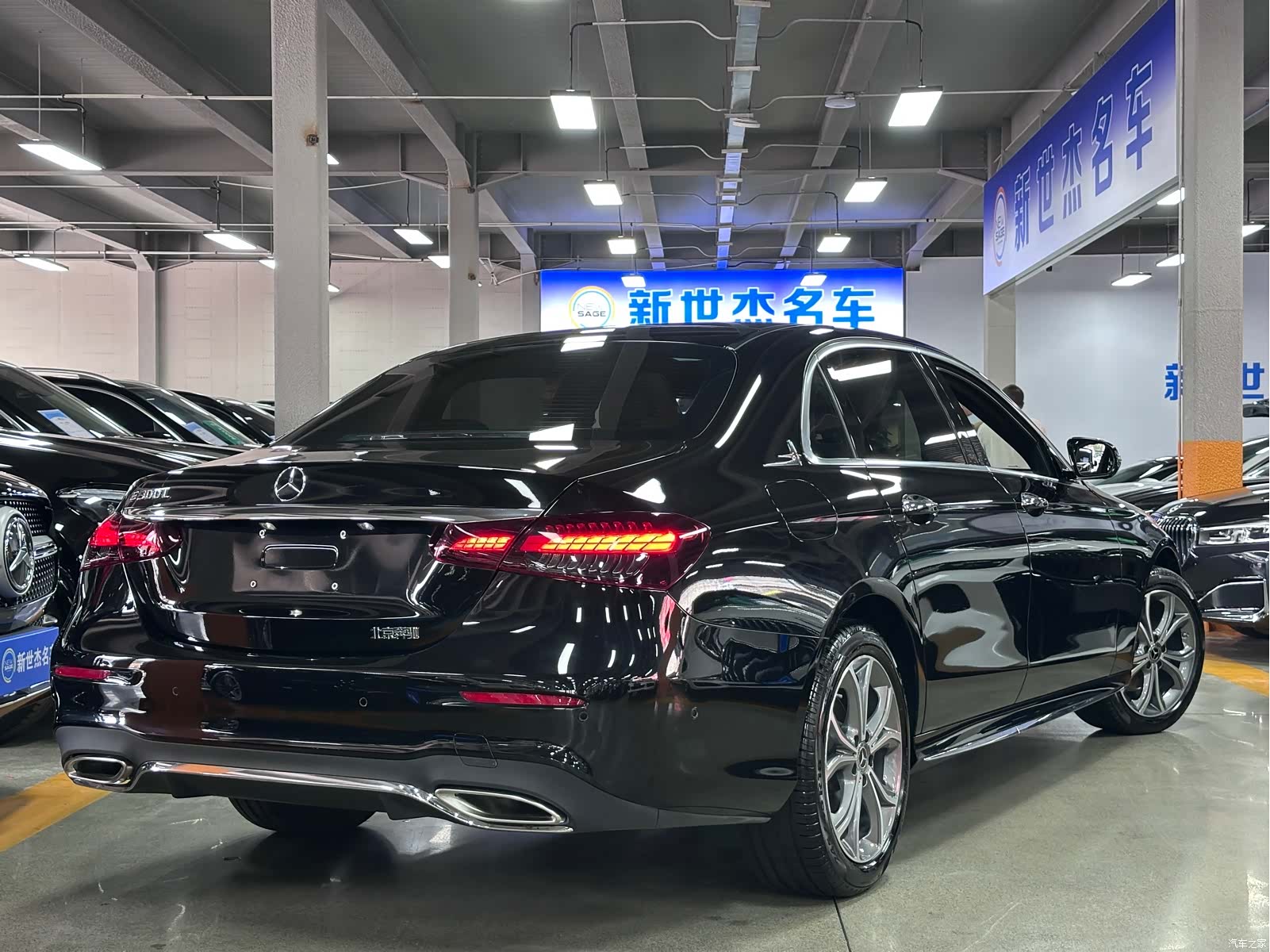 Mercedes-Benz E-Class, 2023 9