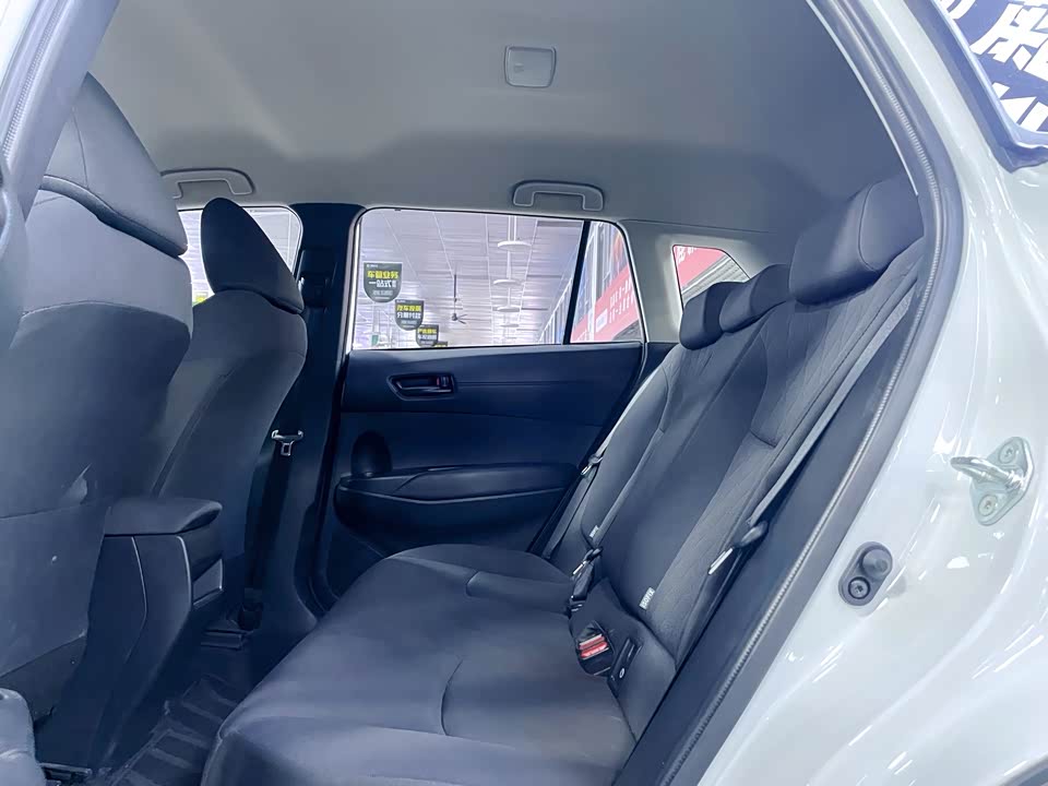 Toyota Corolla Sharp amplifier