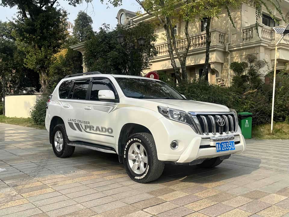 Toyota Prado
