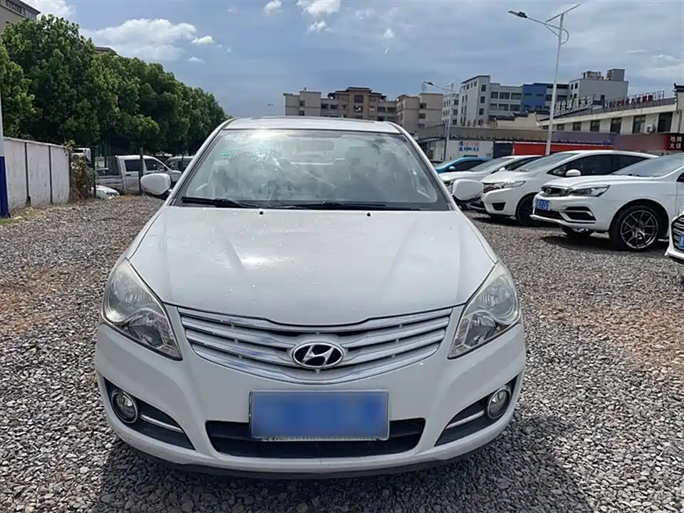 Hyundai Yuedong