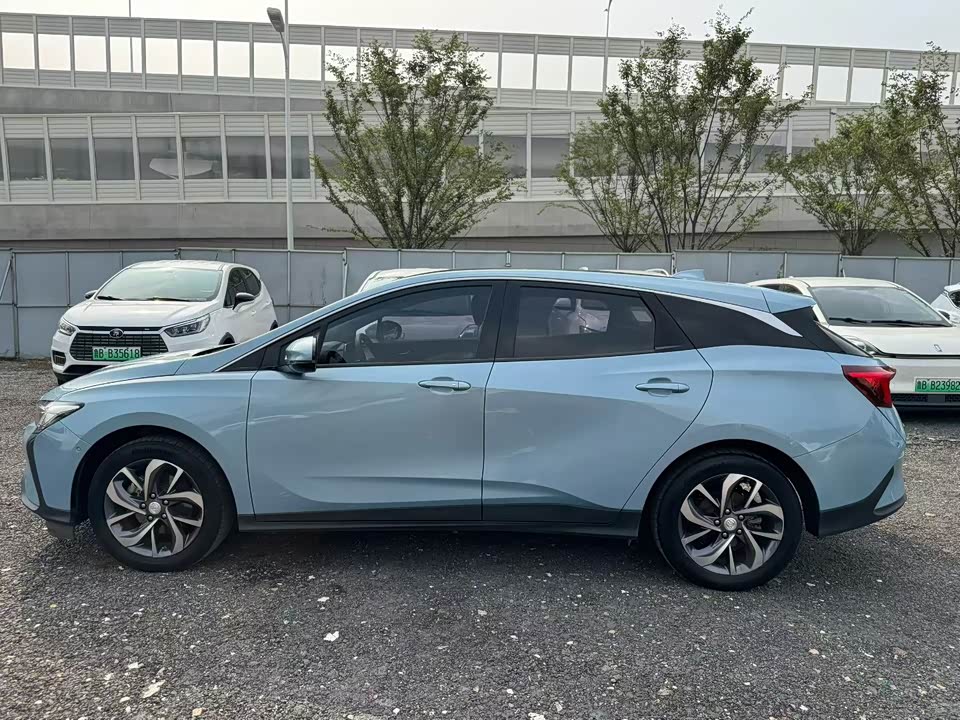 Buick Slightly blue 6