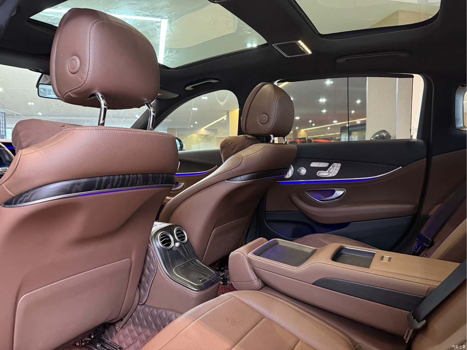 Mercedes-Benz E-Class, 2020 6
