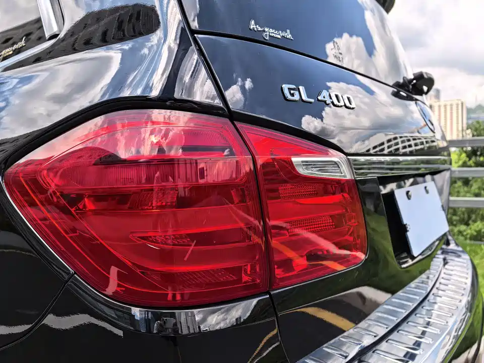 Mercedes-Benz GL grade