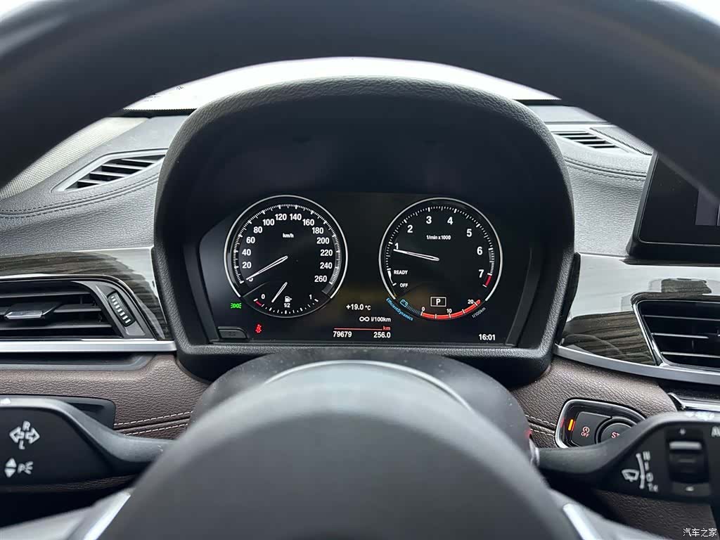 BMW X1, 2021 12