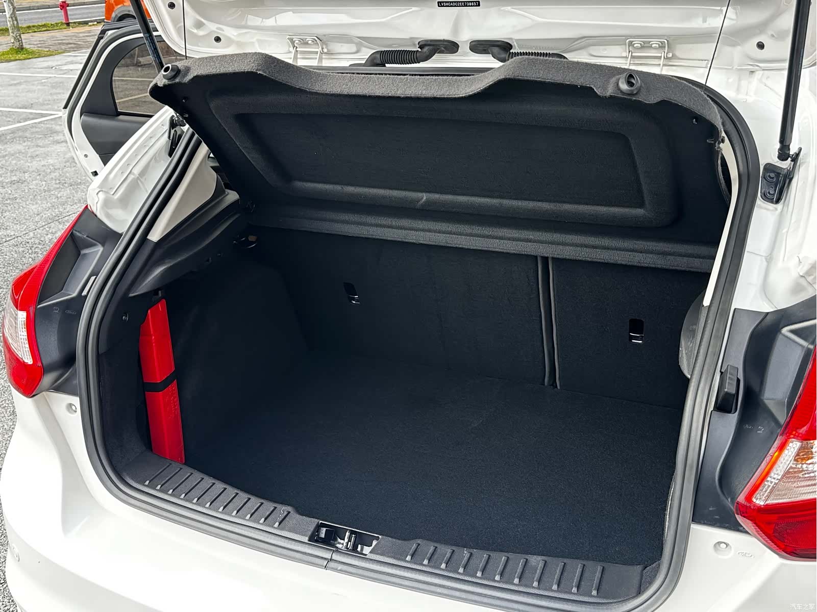 Ford Focus, 2014 19