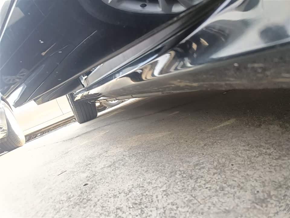 Mercedes-Benz R-class