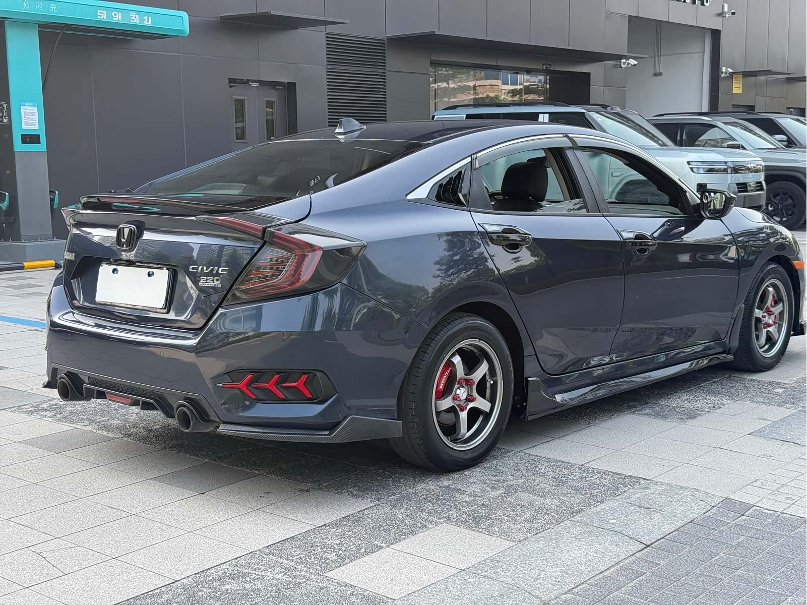 Honda Civic, 2017 7