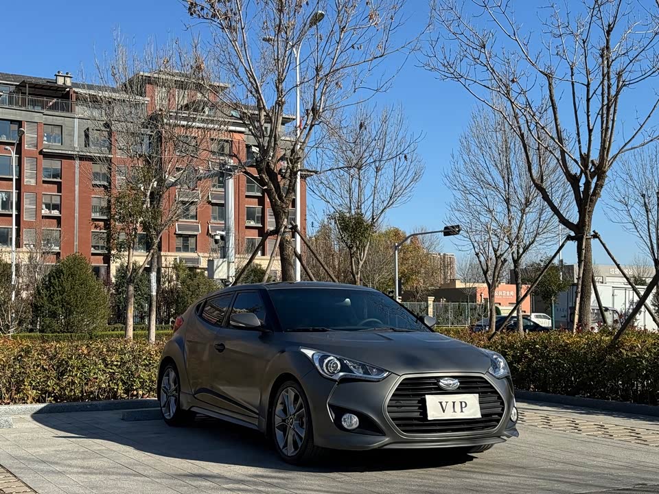 Hyundai Veloster