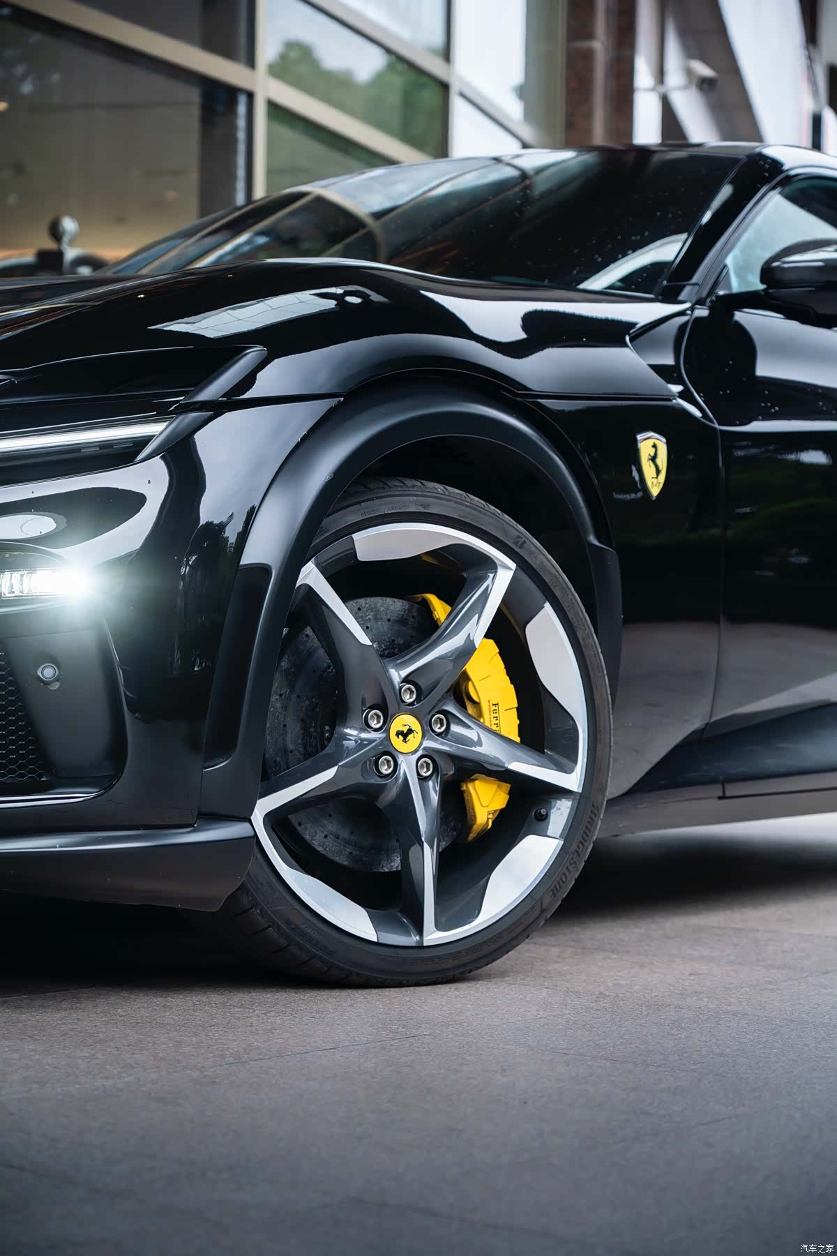 Ferrari Purosangue, 2024 3