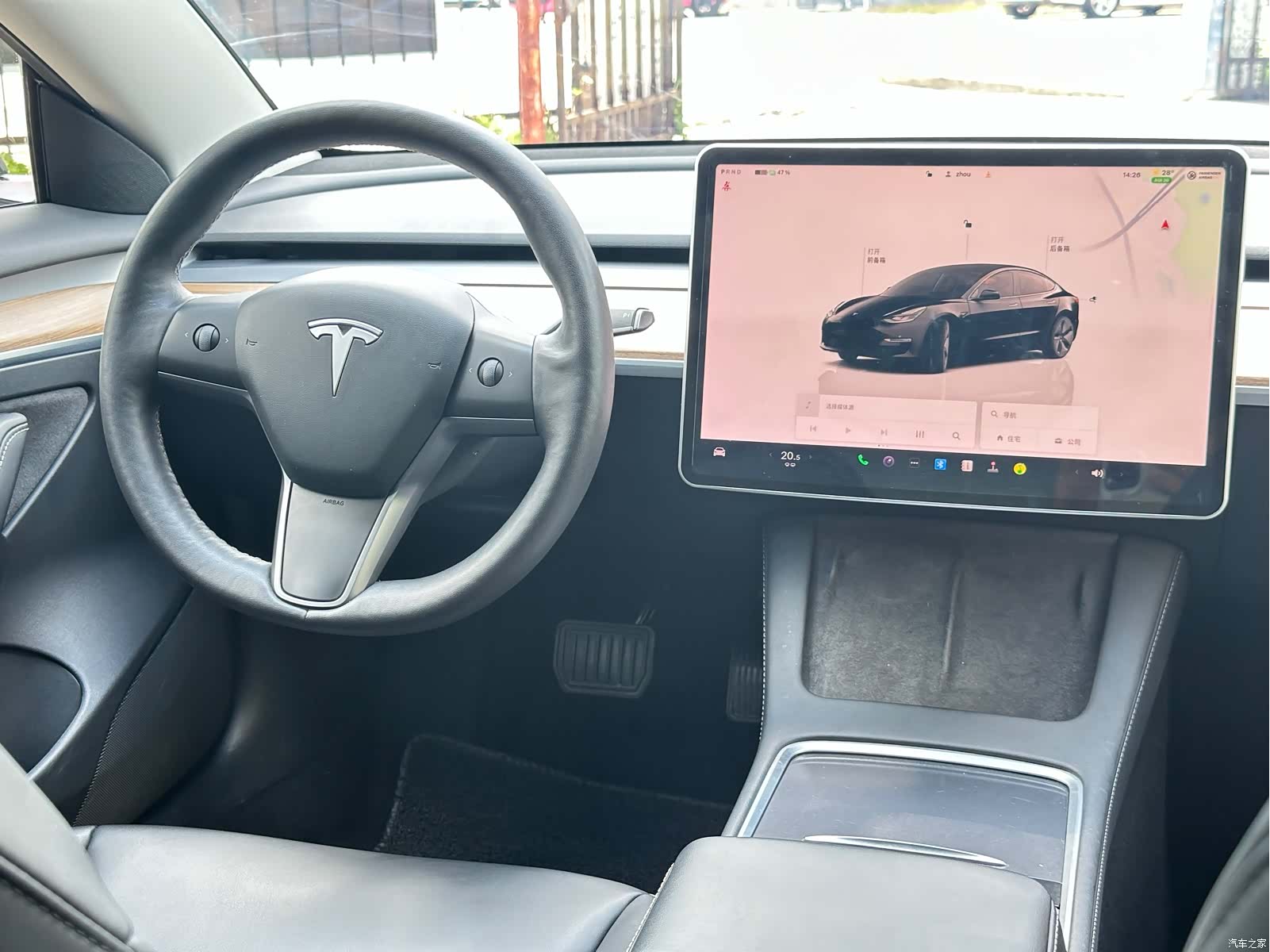 Tesla Model 3, 2022 9