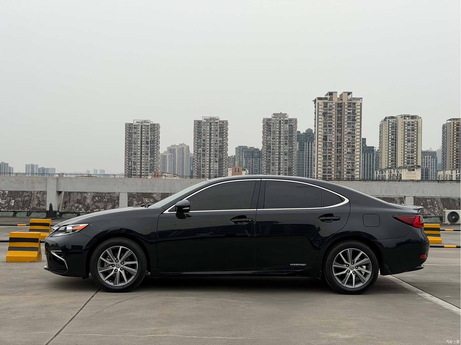 Lexus ES, 2016 2