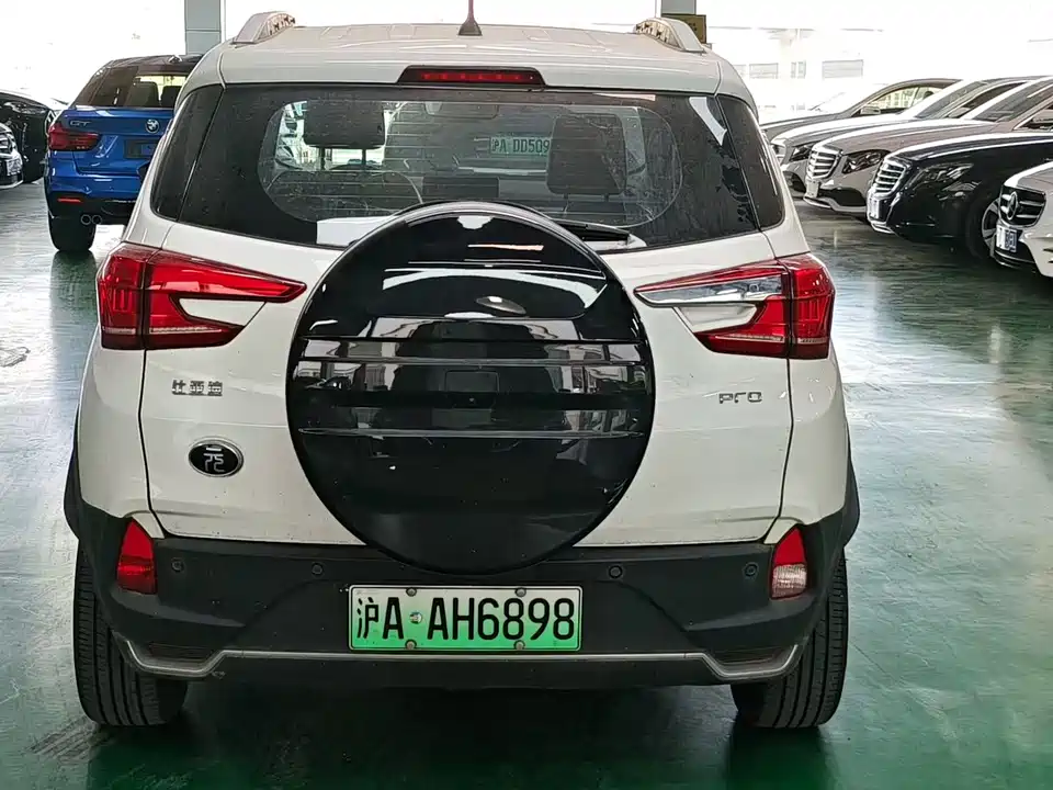 BYD Yuan Pro BYD Yuan Pro